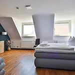 Apartament Urban 5th Floor Near Station *