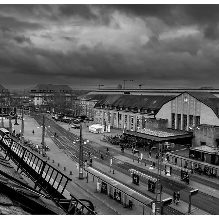 Urban 5th Floor Near Station