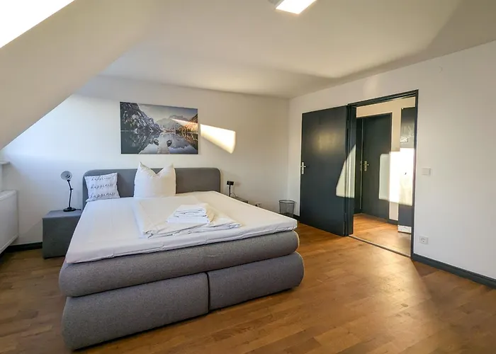 Urban 5th Floor Near Station